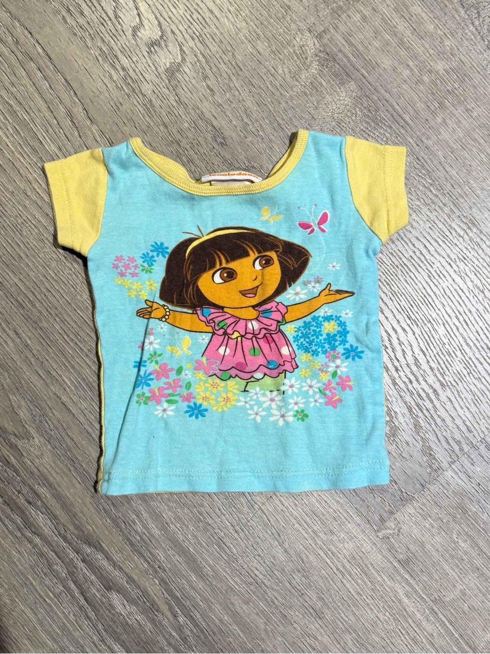 Dora The Explorer Girls' Aqua & Yellow Short Sleeve Top